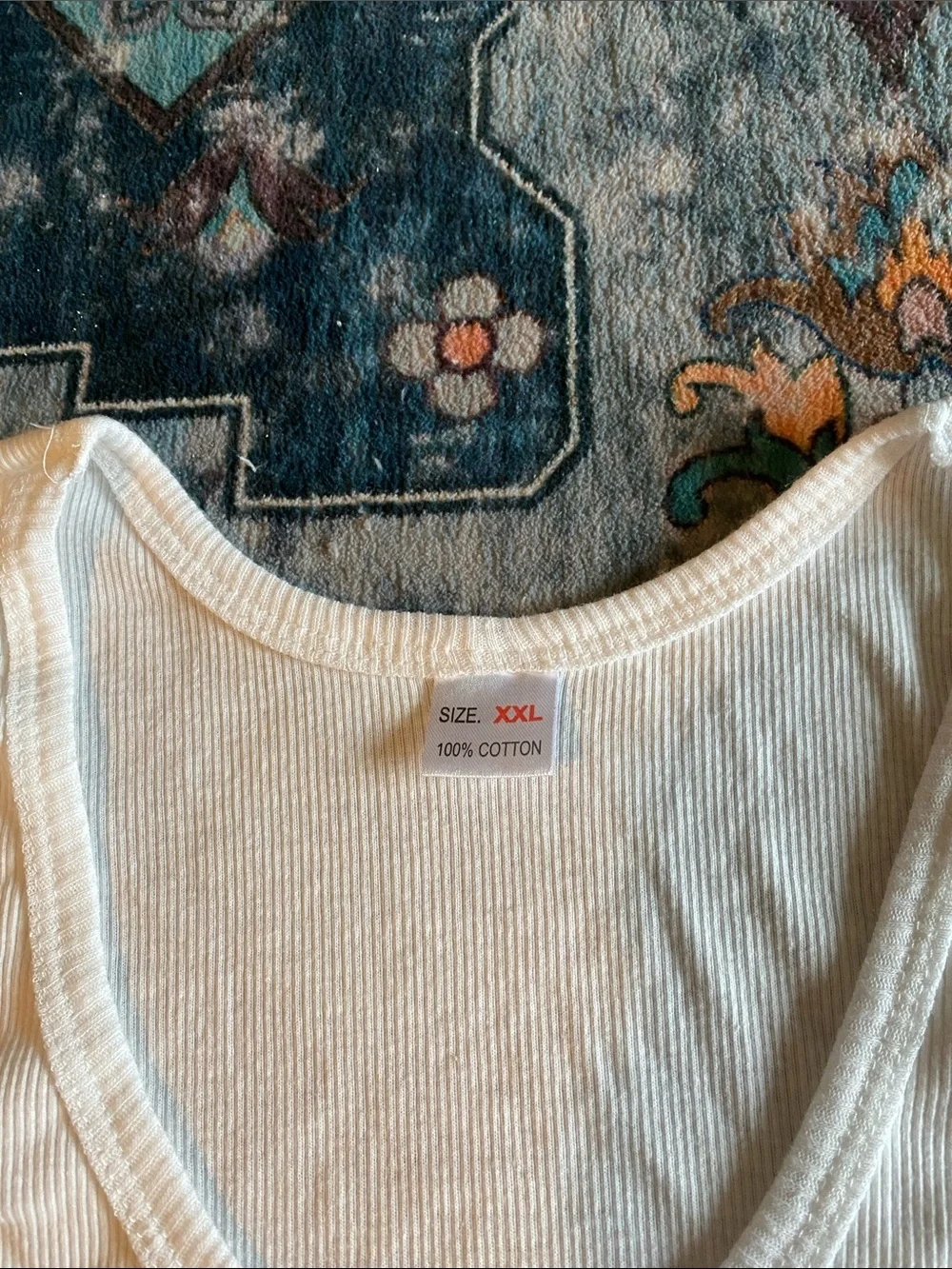 NWOT Fitted Ribbed Tank Top - Picture 2 of 4